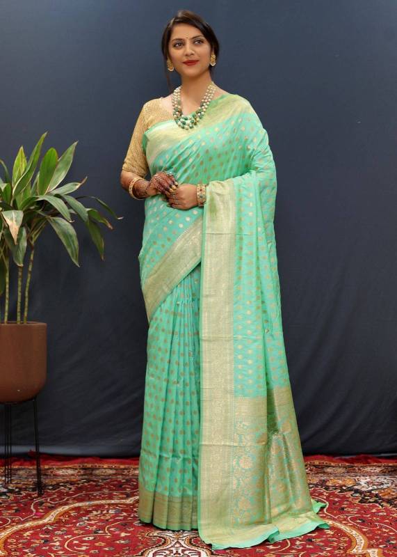 Pure silk handloom saree with Pure Jari weaving work 