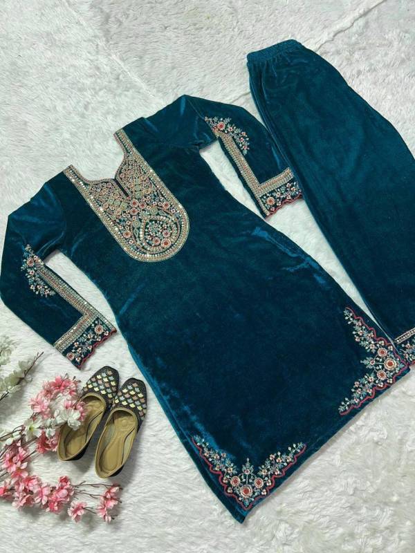 Viscous Velvet Pant Top Set