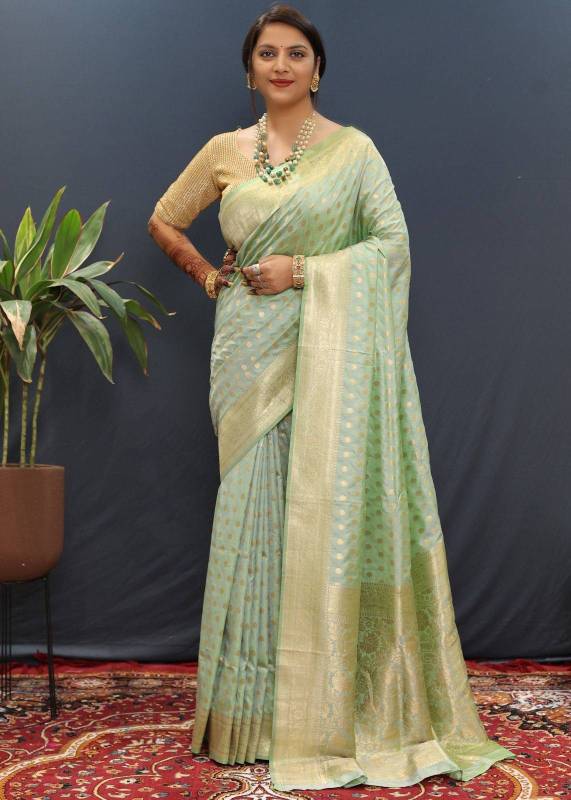 Pure silk handloom saree with Pure Jari weaving work 