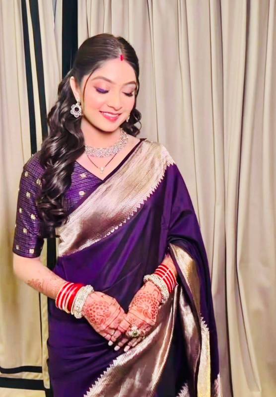 Soft silk  saree with Pure Jari Border and Rich pallu