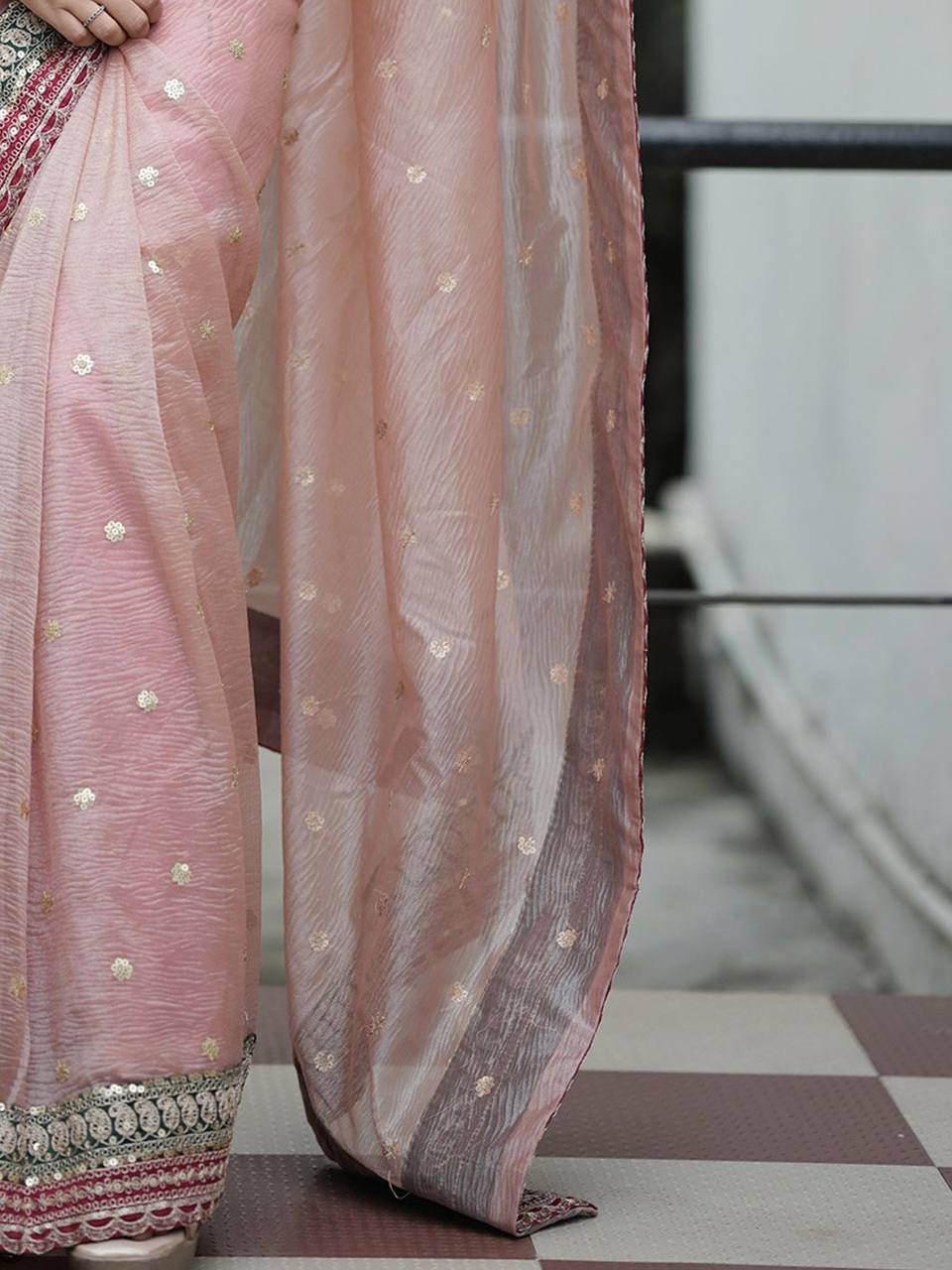 Heavy Twilve Banarasi Crush Saree, meticulously crafted with intricate Jari weave and embroidery