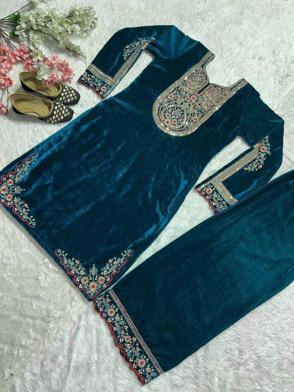 Viscous Velvet Pant Top Set