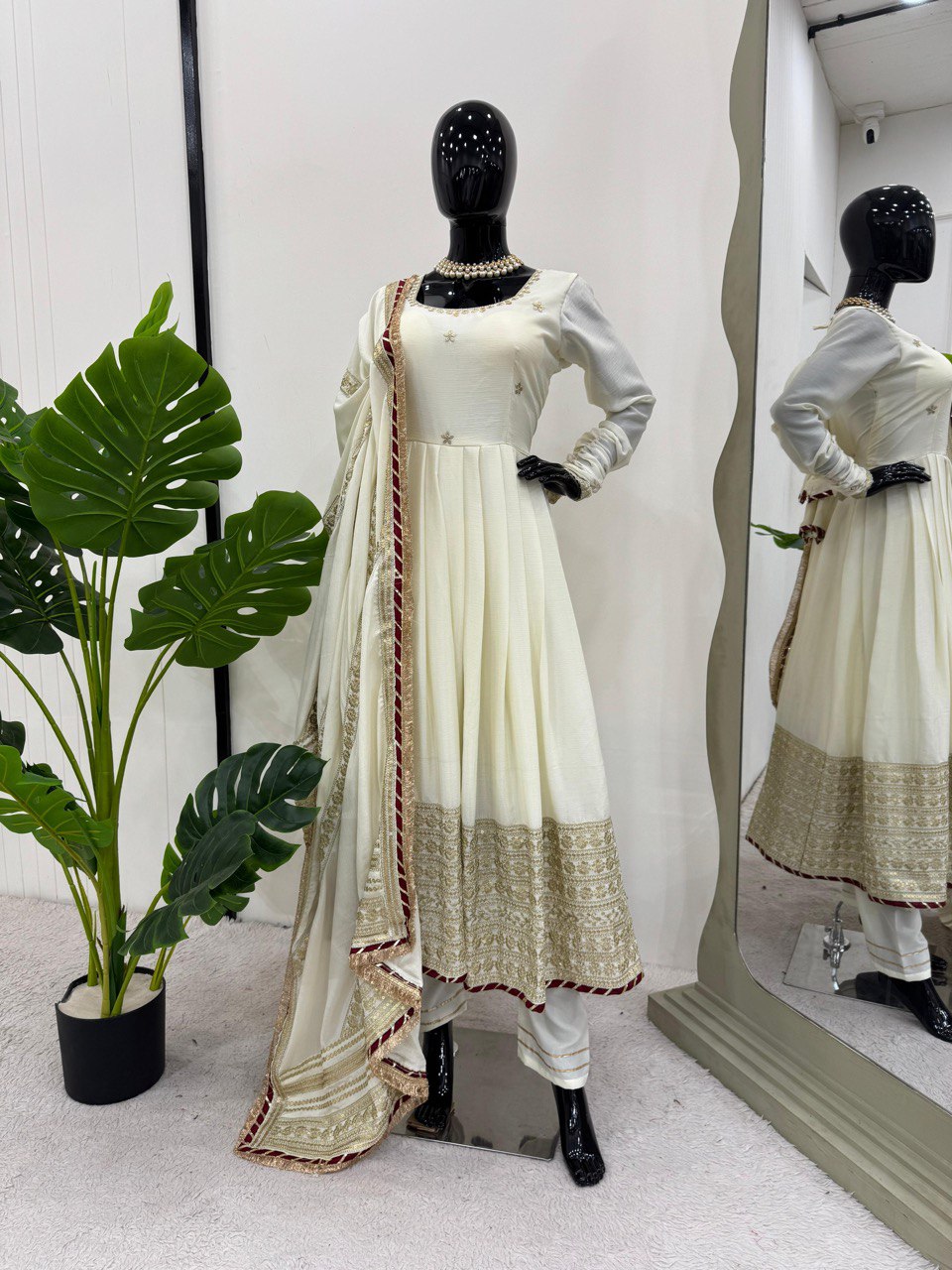Chinon fabric top pent dupatta set